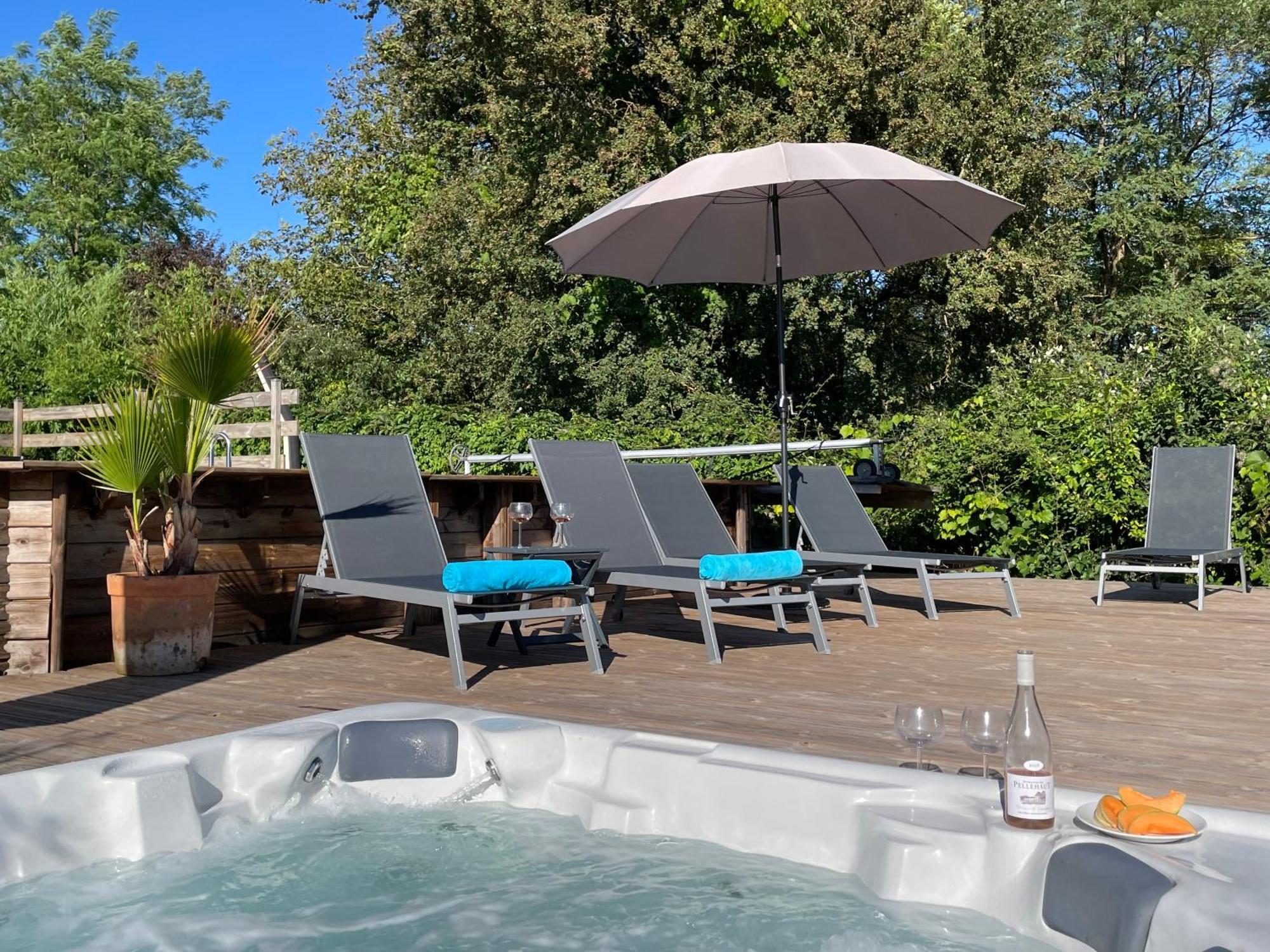 Gites De Verger, Stylish Self Catering Cottages In Sos Zewnętrze zdjęcie